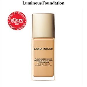 Laura Mercier LATTE Flawless Lumiere Foundation